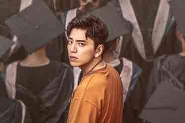 （话题）电影《孤注一掷》票房破19亿：上映8天！豆瓣评分7.0